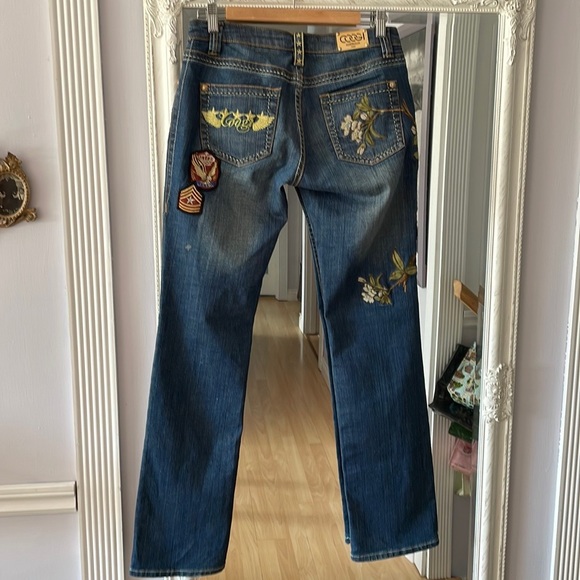 COOGI classic jeans size 6 32”/W-33.5”/L - Picture 2 of 8